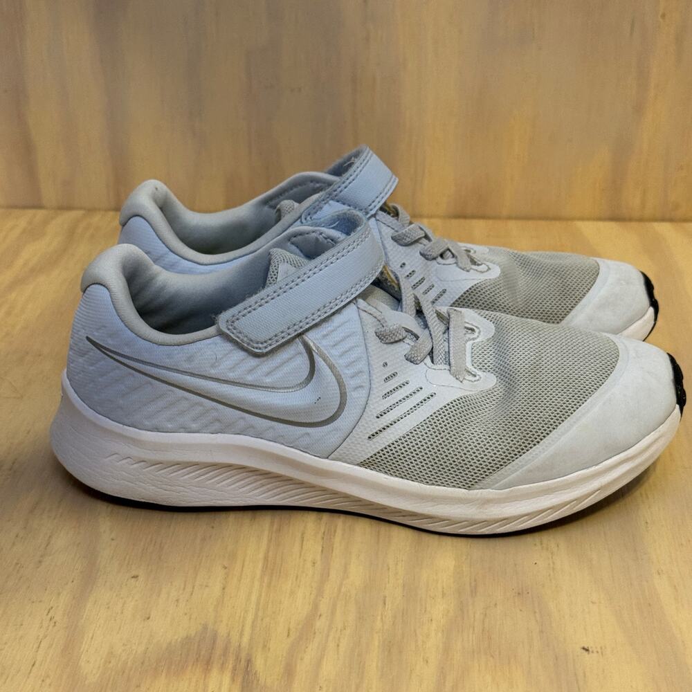 Nike Star Runner Blue Sneakers Athletic Shoes Lot Girls size 2.5Y